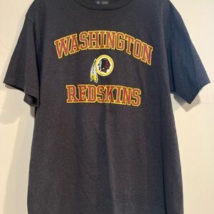 Team Apparel Washington Redskins Large Gray Shirt EUC Vintage
